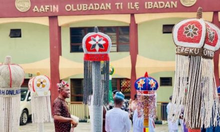 Akinjide Felicitates with Alakanran, Elegbeda, Oni Laduntan, Alajia, Other Elevated Obas in Egbeda, Ona-Ara